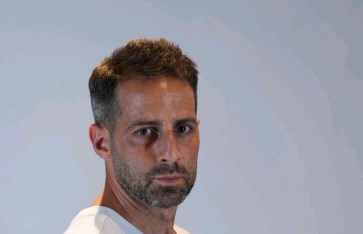 يانيك فيريرا  يانيك فيريرا