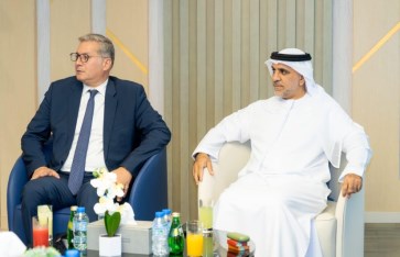 وزير البترول ورئيس مجموعة موانئ أبوظبي وزير البترول ورئيس مجموعة موانئ أبوظبي