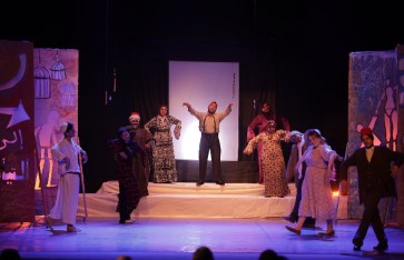 ملتقى حور للفنون  ملتقى حور للفنون