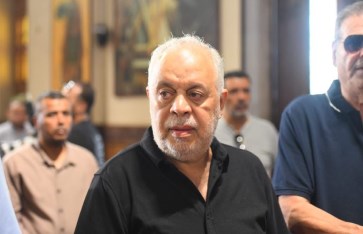 أشرف زكي أشرف زكي