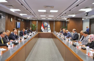 لقاء وزير البترول مع كتاب الرأي وخبراء الطاقة والاقتصاد لقاء وزير البترول مع كتاب الرأي وخبراء الطاقة والاقتصاد