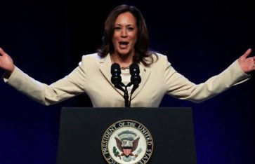 كامالا هاريس  كامالا هاريس