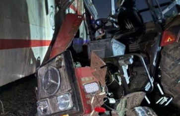 اصطدام قطار بجرار زراعي بالبحيرة 