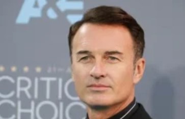  جوليان مكمان 