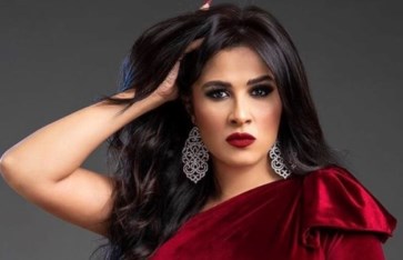 ياسمين عبد العزيز  ياسمين عبد العزيز