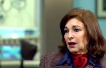 الفنانة نادية رشاد  الفنانة نادية رشاد