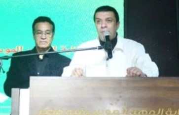 الفنان مصطفى كامل  الفنان مصطفى كامل