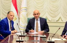 جانب من اللقاء جانب من اللقاء