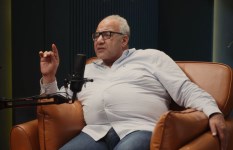 بيومي فؤاد بيومي فؤاد