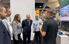 مشاركة وزيرة التنمية المحلية في مؤتمر مستخدمي شركة Esri العالمي