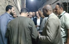 تسليم شيكات التعويضات لأسر ضحايا حادث المنوفية