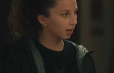 حفيدة النجم شريف منير