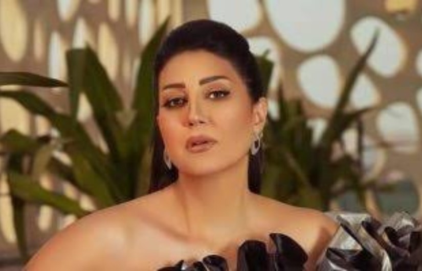 وفاء عامر وفاء عامر