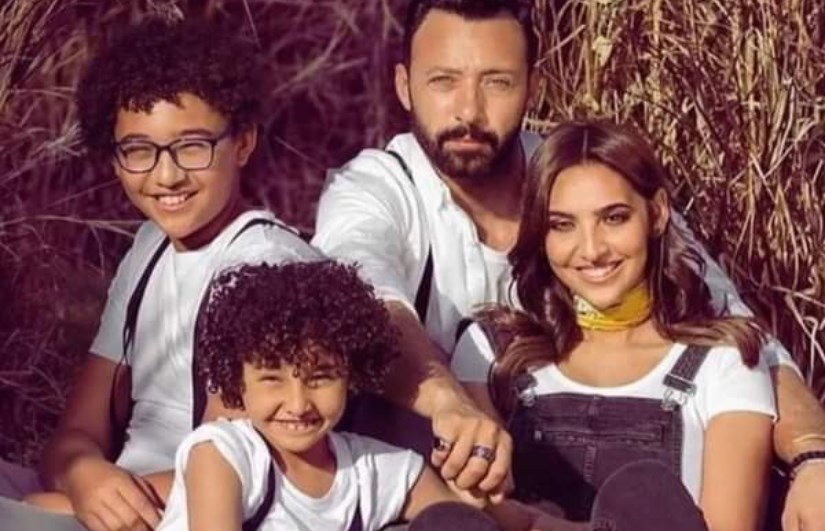 أميرة فراج مع أسرتها أميرة فراج مع أسرتها