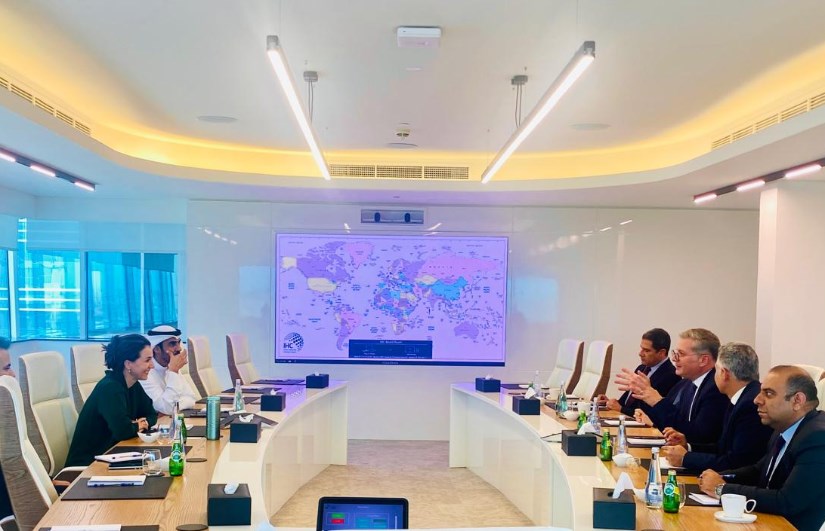 وزير البترول خلال اللقاء وزير البترول خلال اللقاء