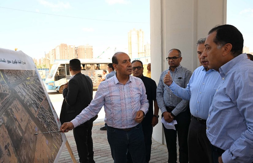 رئيس الوزراء يتفقد تطوير محور السادات رئيس الوزراء يتفقد تطوير محور السادات