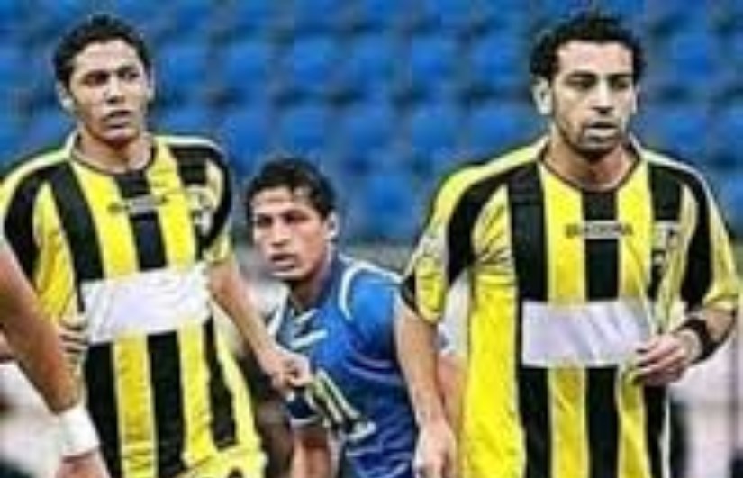 محمد صلاح إلى النني محمد صلاح إلى النني