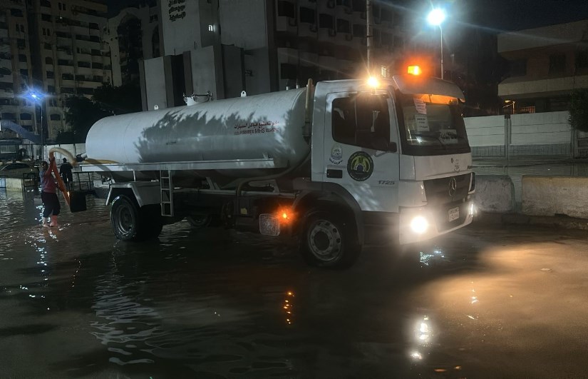 شفط مياه من منطقة مجمع محاكم الإسماعيلية شفط مياه من منطقة مجمع محاكم الإسماعيلية