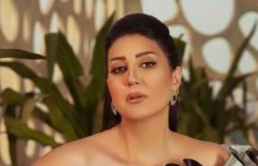 وفاء عامر وفاء عامر