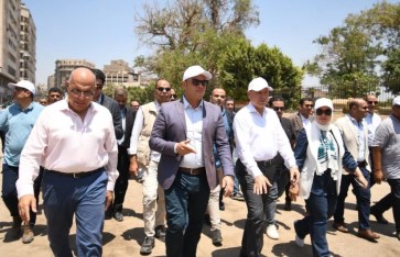 وزير الإسكان ومحافظ القاهرة  وزير الإسكان ومحافظ القاهرة