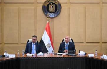 وزير الصناعة ووزير الزراعة  وزير الصناعة ووزير الزراعة