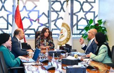 الدكتورة منال عوض  الدكتورة منال عوض