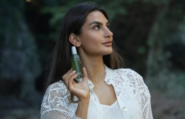 دانيا الملا دانيا الملا