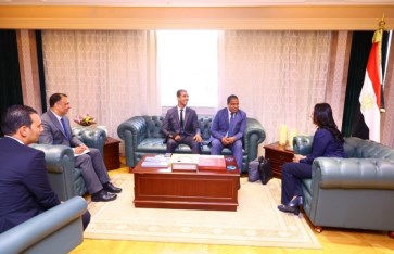 وزيرة التضامن الإجتماعى  وزيرة التضامن الإجتماعى