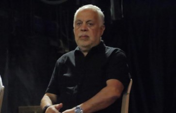 أشرف زكي أشرف زكي