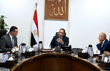 رئيس الوزراء يتابع المراحل النهائية لمشروع "تلال الفسطاط" تمهيدًا للتشغيل