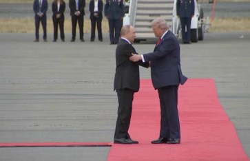 لقاء بوتين وترامب