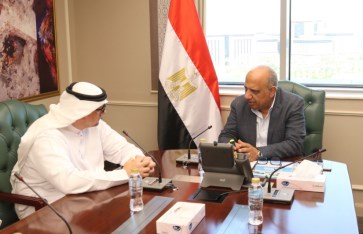 اجتماع وزير الكهرباء مع رئيس شركة مصدر اجتماع وزير الكهرباء مع رئيس شركة مصدر