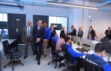 زيارة وزير العمل لمركز العربى للبحوث زيارة وزير العمل لمركز العربى للبحوث