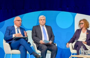 مشاركة وزير الرى فى فعاليات الأسبوع العالمى للمياه مشاركة وزير الرى فى فعاليات الأسبوع العالمى للمياه