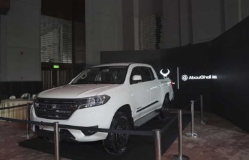 أول سيارة إماراتية  أول سيارة إماراتية