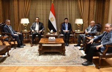 وزير الرياضة يلتقي المجلس العلمي وزير الرياضة يلتقي المجلس العلمي