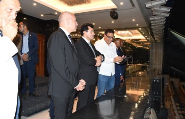 وزير الشباب والرياضة