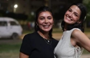 حكاية "انت وحدك حكاية "انت وحدك