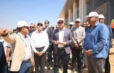 وزير الإسكان ومحافظ القاهرة 