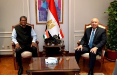 الفريق كامل الوزير وسفير الهند في مصر الفريق كامل الوزير وسفير الهند في مصر