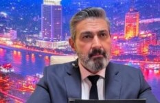  الفنان ياسر جلال