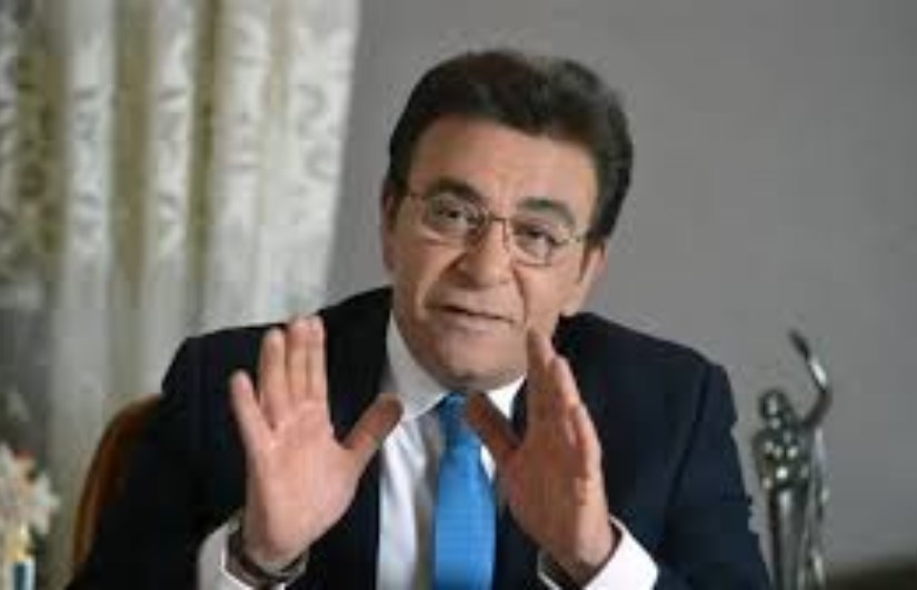 عاطف كامل عاطف كامل