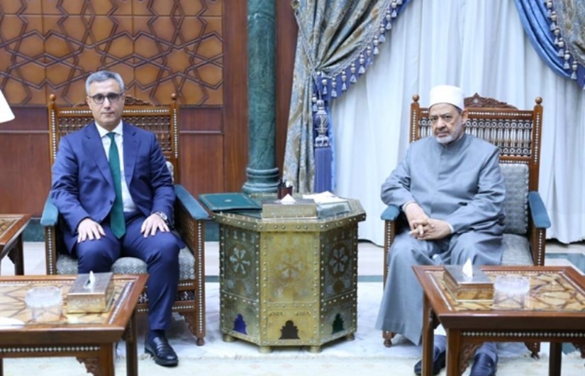 شيخ الأزهر وسفير الجزائر شيخ الأزهر وسفير الجزائر