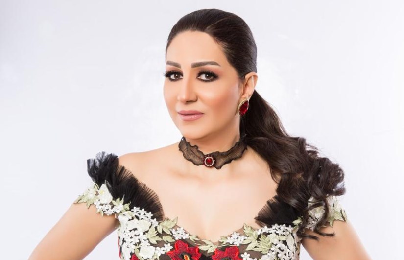 وفاء عامر وفاء عامر