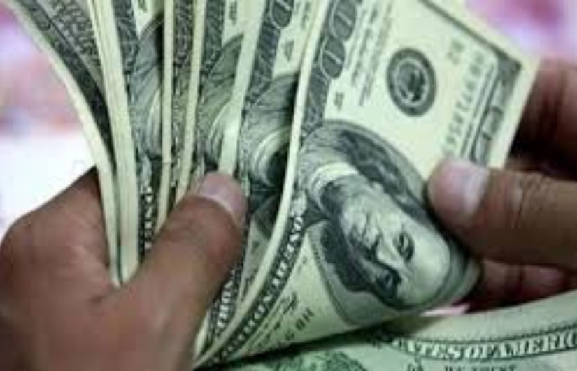 سعر الدولار أمام الجنيه المصري اليوم الأحد 3 أغسطس 2025 سعر الدولار أمام الجنيه المصري اليوم الأحد 3 أغسطس 2025