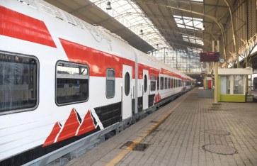 قطارات السكة الحديد قطارات السكة الحديد