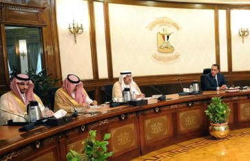 الدكتور مصطفى مدبولي مع وزير الدولة السعودي  الدكتور مصطفى مدبولي مع وزير الدولة السعودي