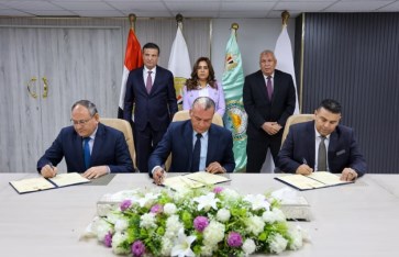 وزيرا الزراعة والتنمية المحلية  وزيرا الزراعة والتنمية المحلية