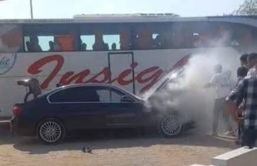 حريق سيارة الإعلامي أحمد شوبير  حريق سيارة الإعلامي أحمد شوبير