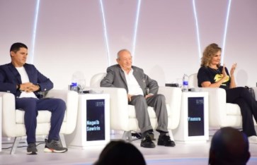 صورة من المؤتمر   صورة من المؤتمر